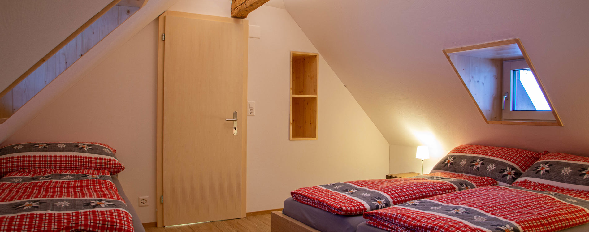 Schlafzimmer2